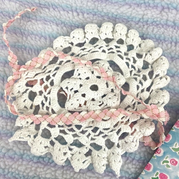 Handmade 10 piece stationary set paper & fabric mixed media - Picture 4 of 16